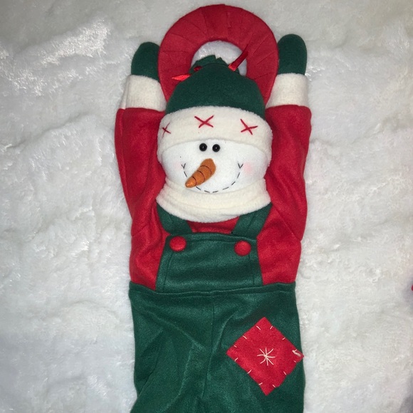 🎄2/$20🎄PLUSH CHRISTMAS DOOR HANGER - Picture 3 of 7